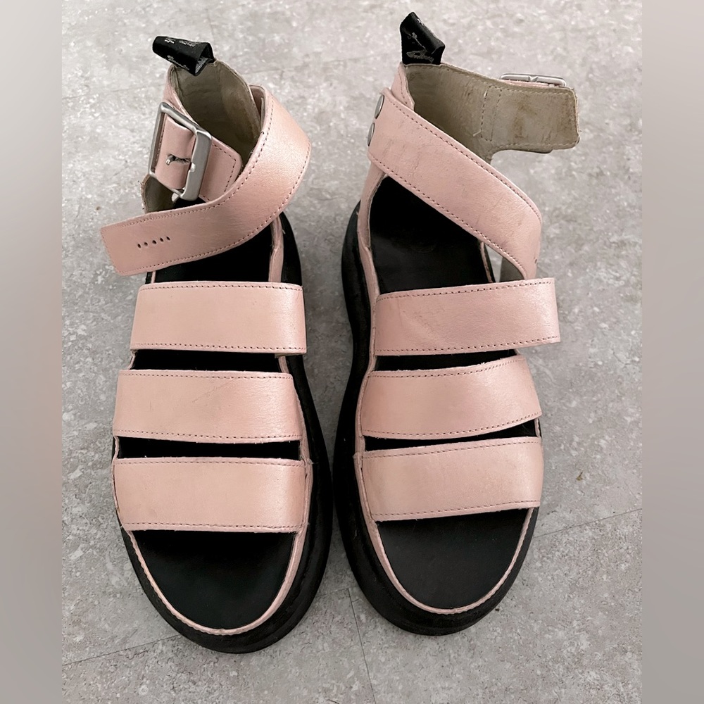 Dr. Martens gladiator platform sandal